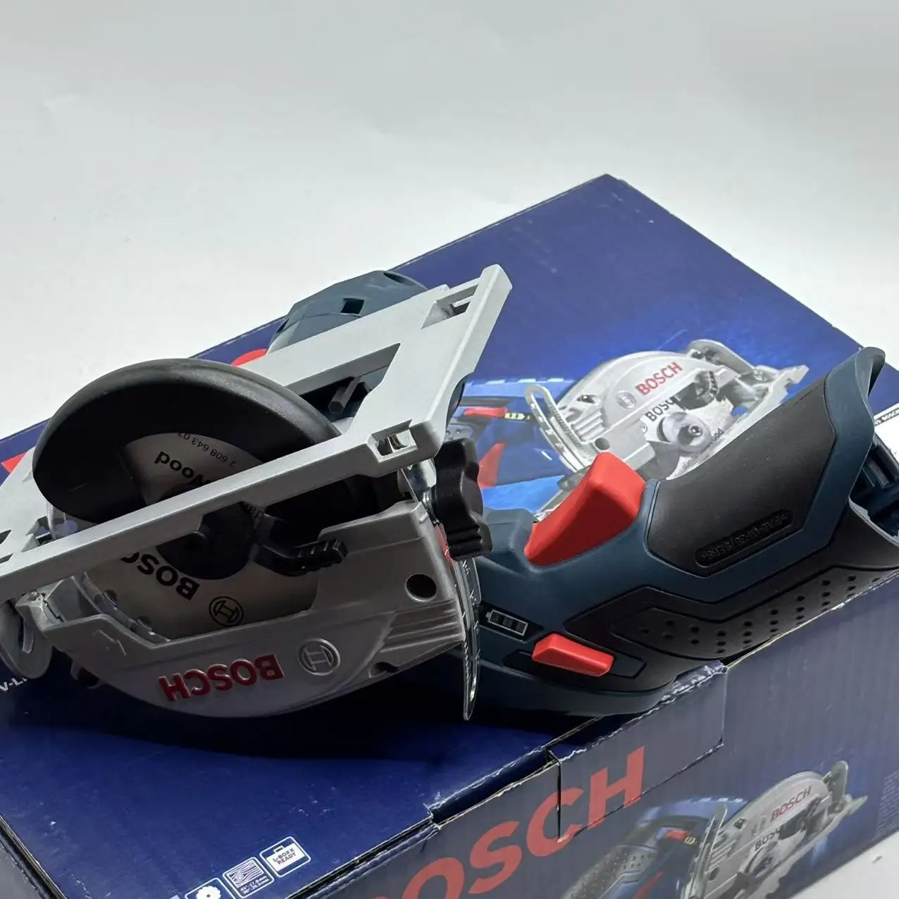 BOSCH GKS 12V-LI Cordless Elec - đánh giá và giá Woodworking Saw